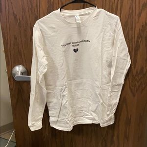 Long sleeve t-shirt